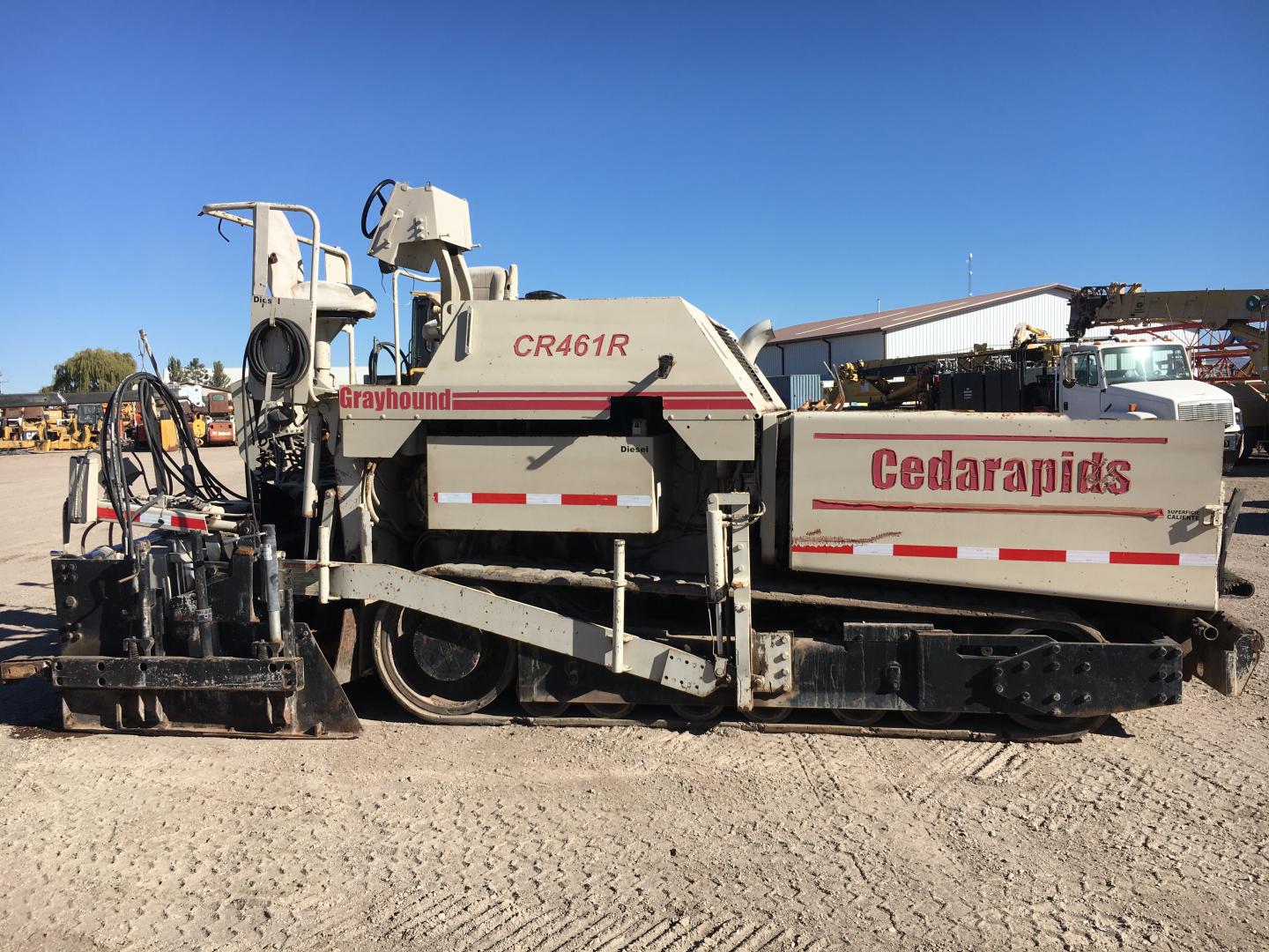 PAVIMENTADORA CEDARAPIDS CR461 R